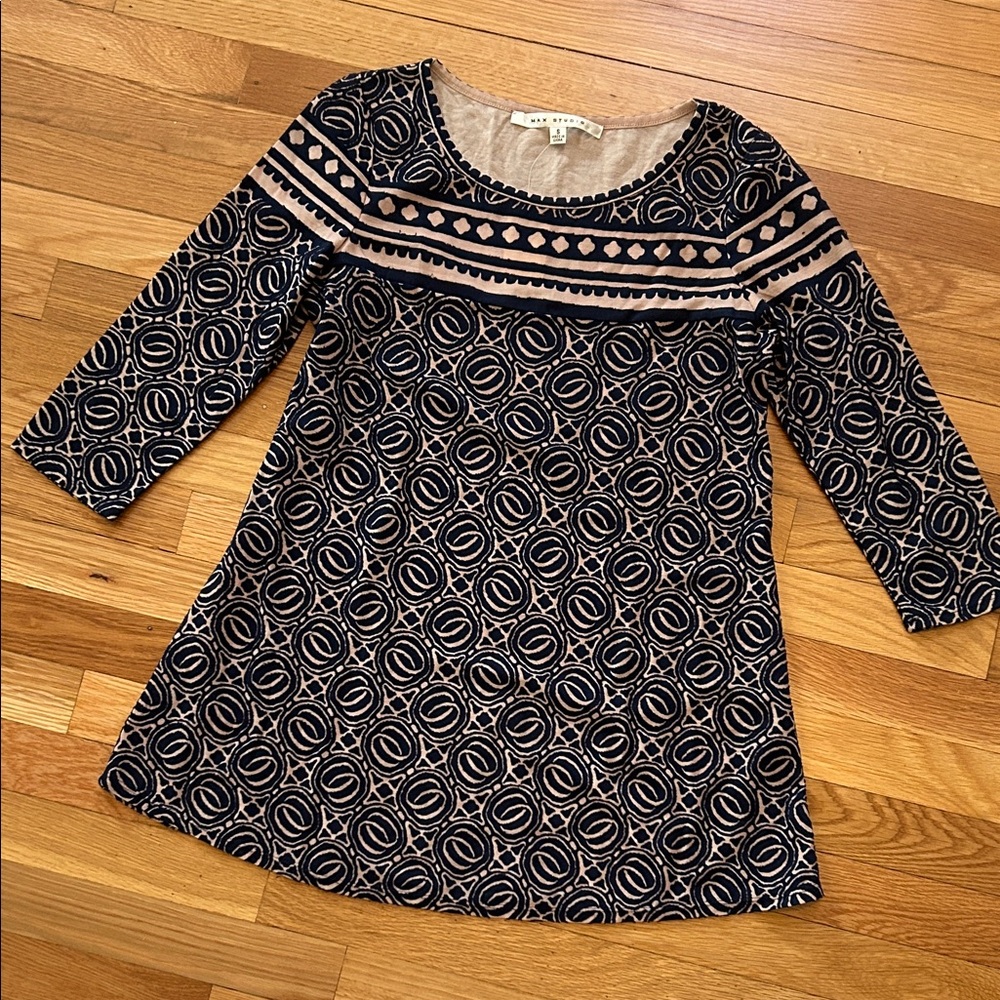 Max Studio Blue and Tan Patterned Top